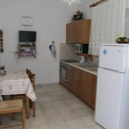 Eirini * Pefki (Rhodes)