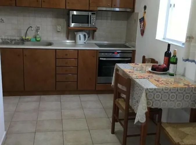 Apartament Eirini Pefki