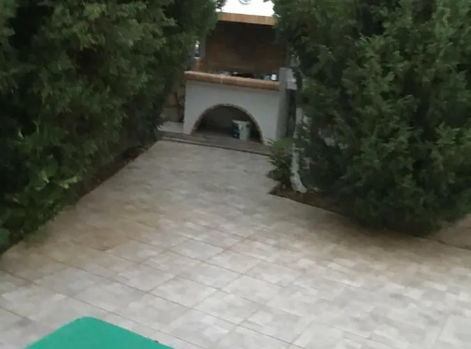 Apartament Eirini Pefki