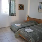 Eirini Apartamento Pefki