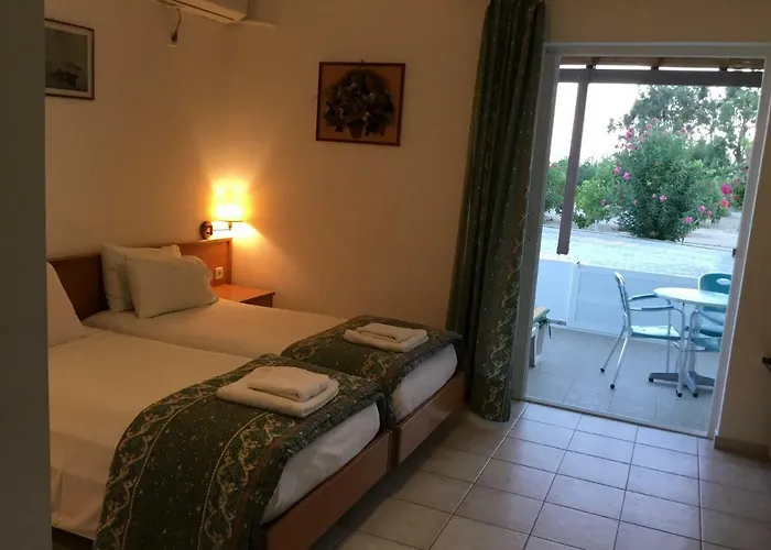 Eirini Apartman Pefki